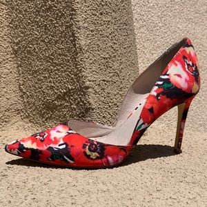 Women’s Louise et Cie High Heel Shoes size 9